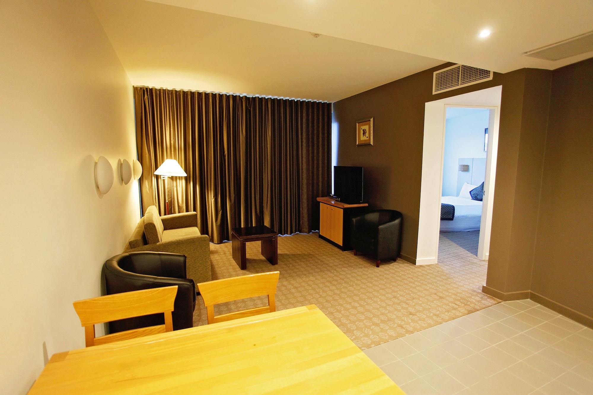 Golden Pebble Hotel Wantirna Экстерьер фото