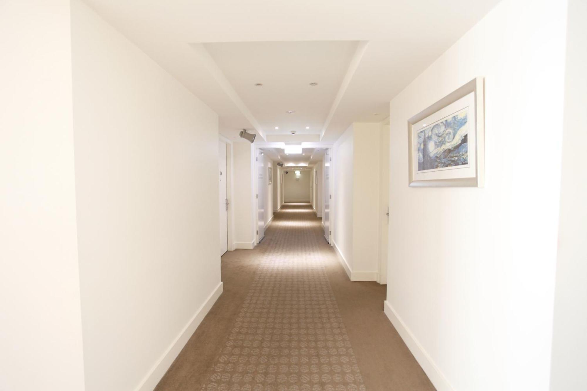 Golden Pebble Hotel Wantirna Экстерьер фото